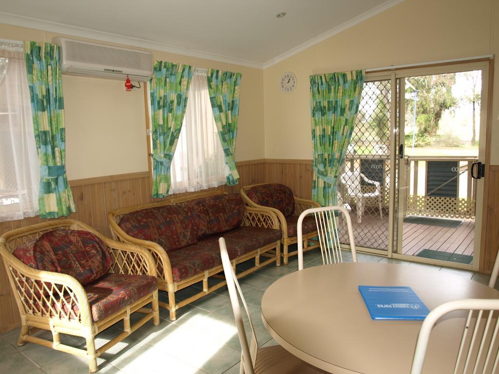 Cowra Holiday Park Zimmer foto