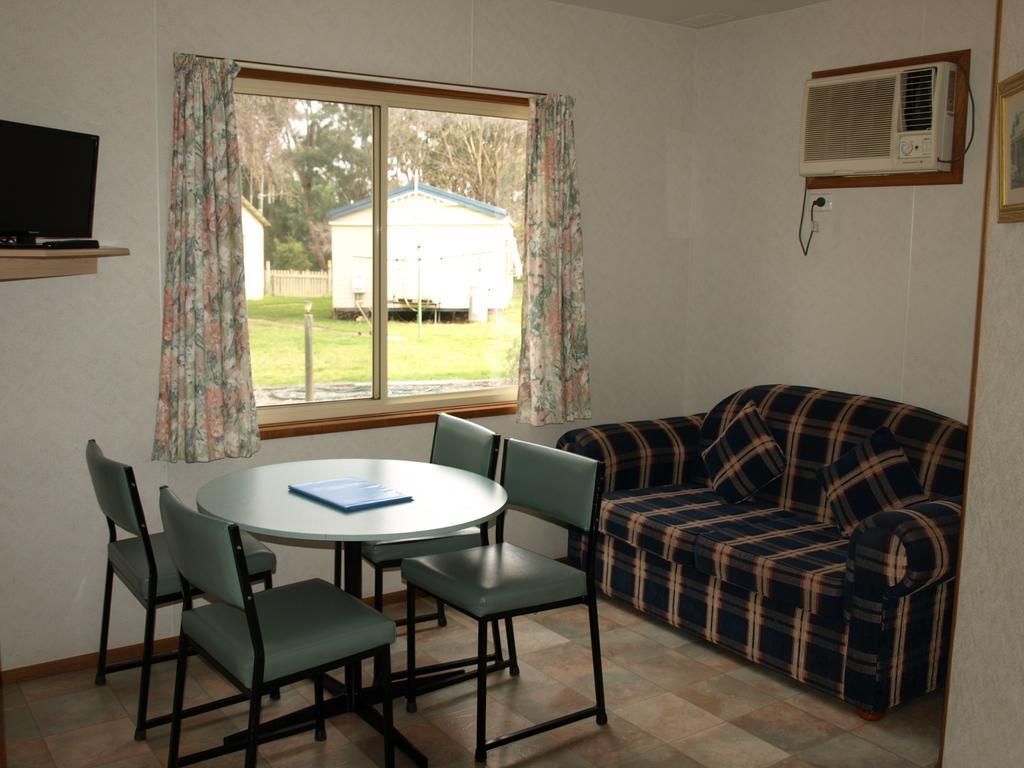 Cowra Holiday Park Zimmer foto